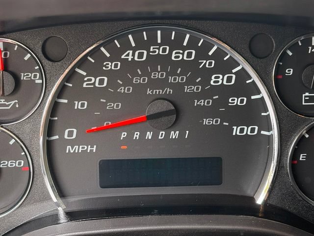New 2026 Chevrolet Express 3500 w/ Driver Convenience Package RWD image 20