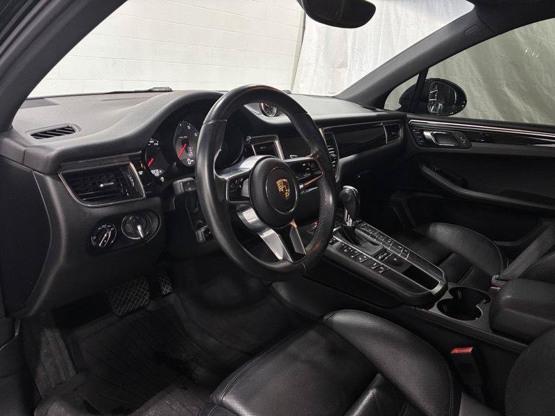 Used 2015 Porsche Macan S AWD/4WD image 14