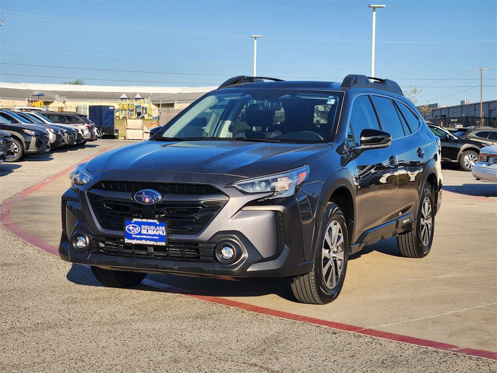 Certified 2023 Subaru Outback Premium image 2