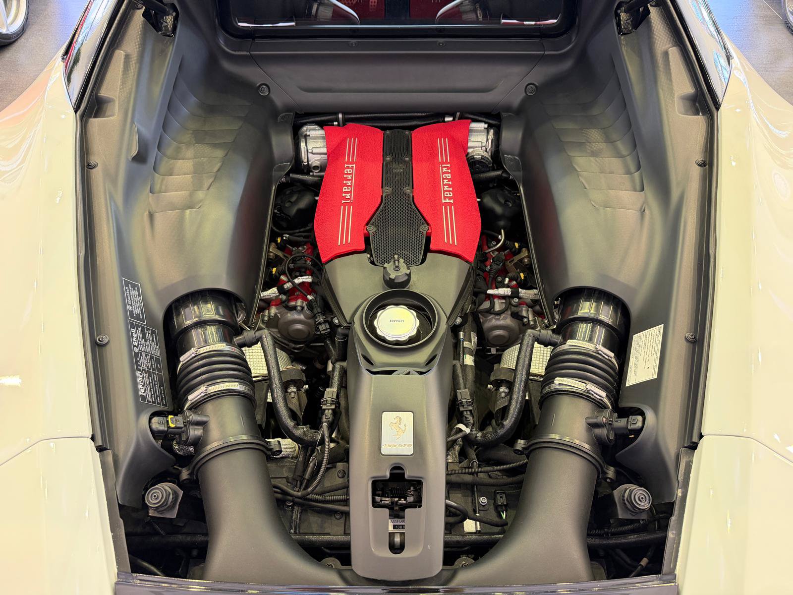 Used 2017 Ferrari 488 GTB RWD image 49