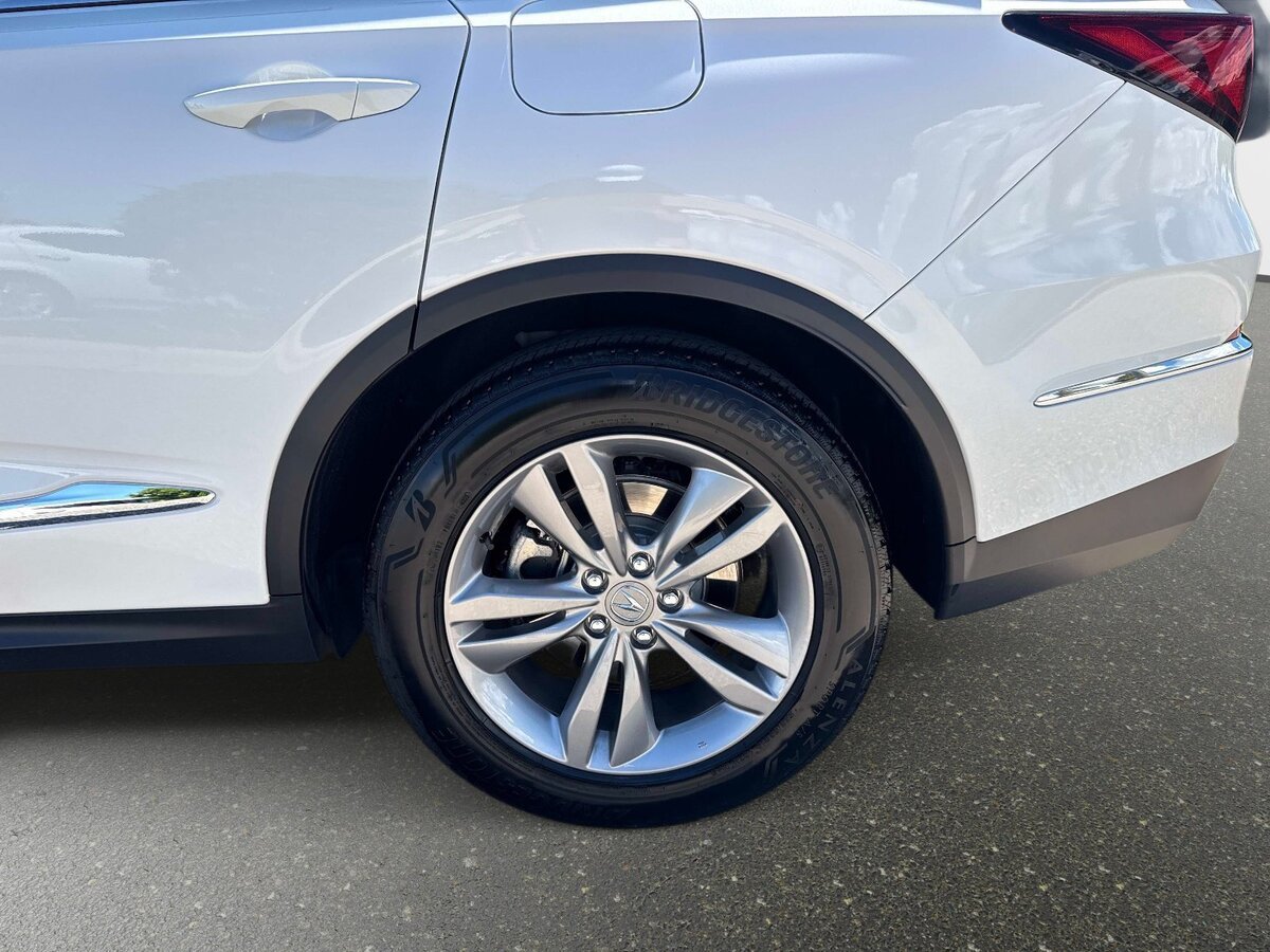 Used 2026 Acura MDX FWD image 10