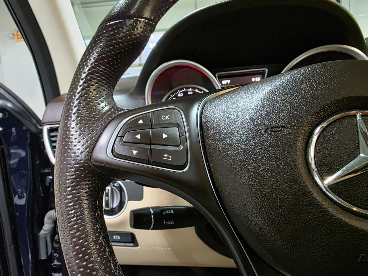 Used 2017 Mercedes-Benz GLE 350 GLE 350 4MATIC SUV image 28