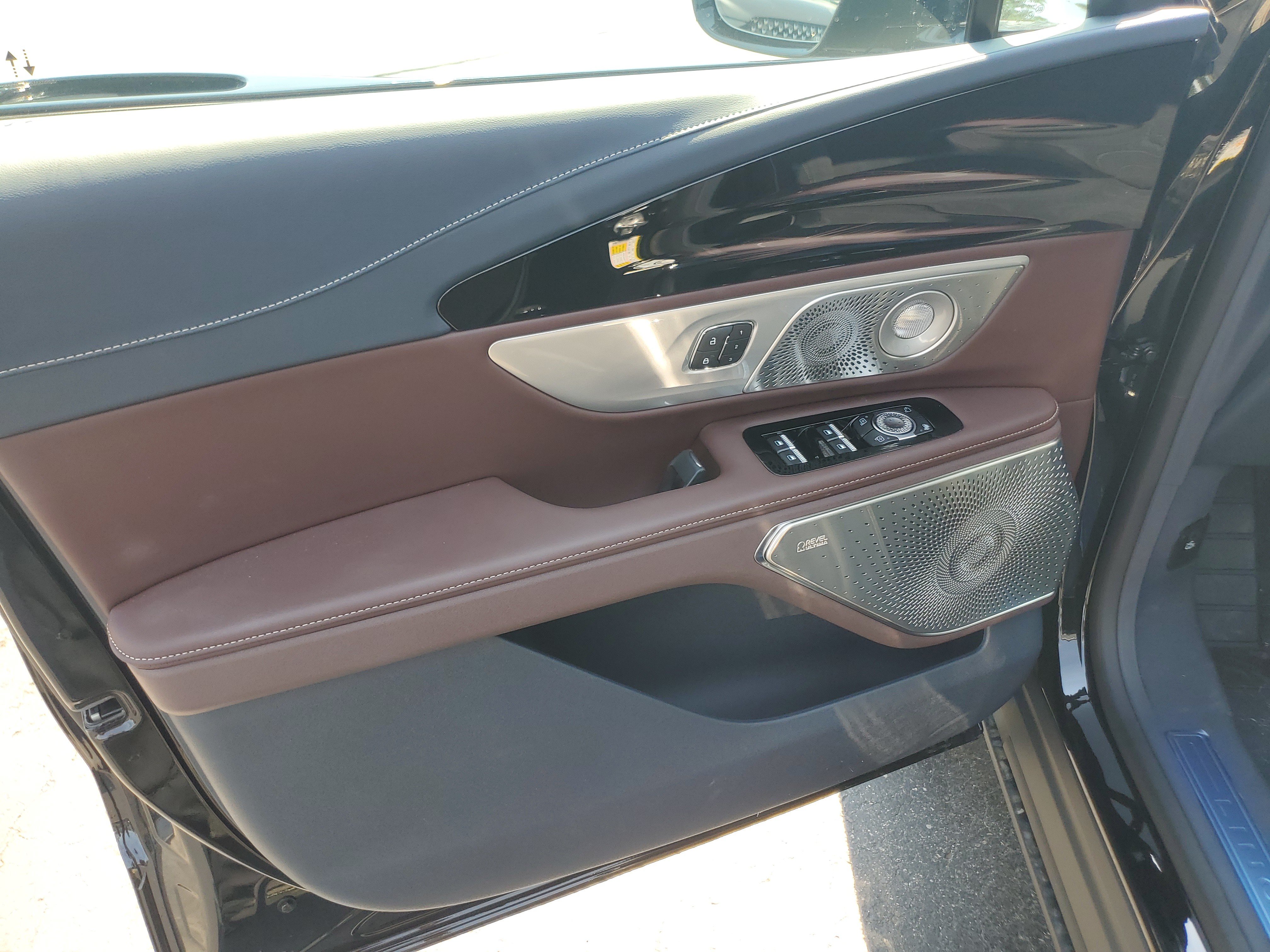 New 2026 Lincoln Nautilus Black Label AWD/4WD image 8
