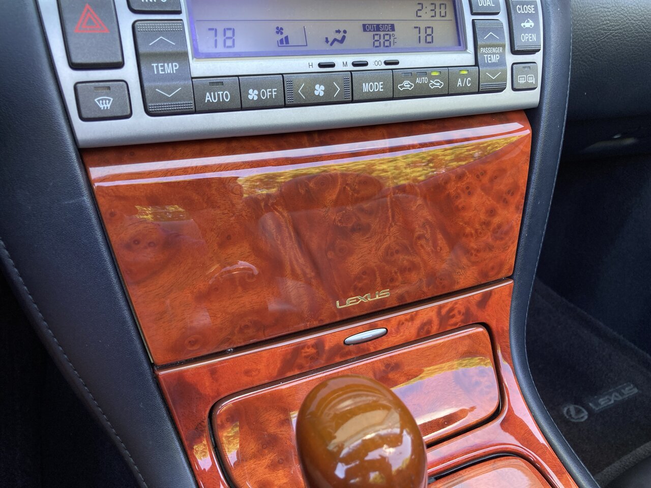 Used 2006 Lexus SC 430 Convertible RWD image 27