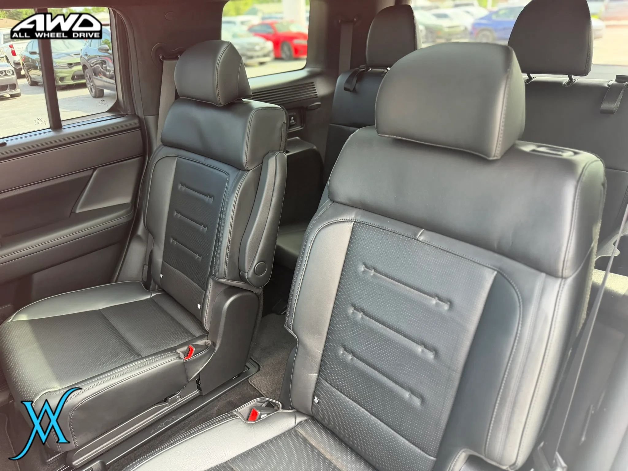 Used 2025 Hyundai Santa Fe Calligraphy AWD/4WD image 17
