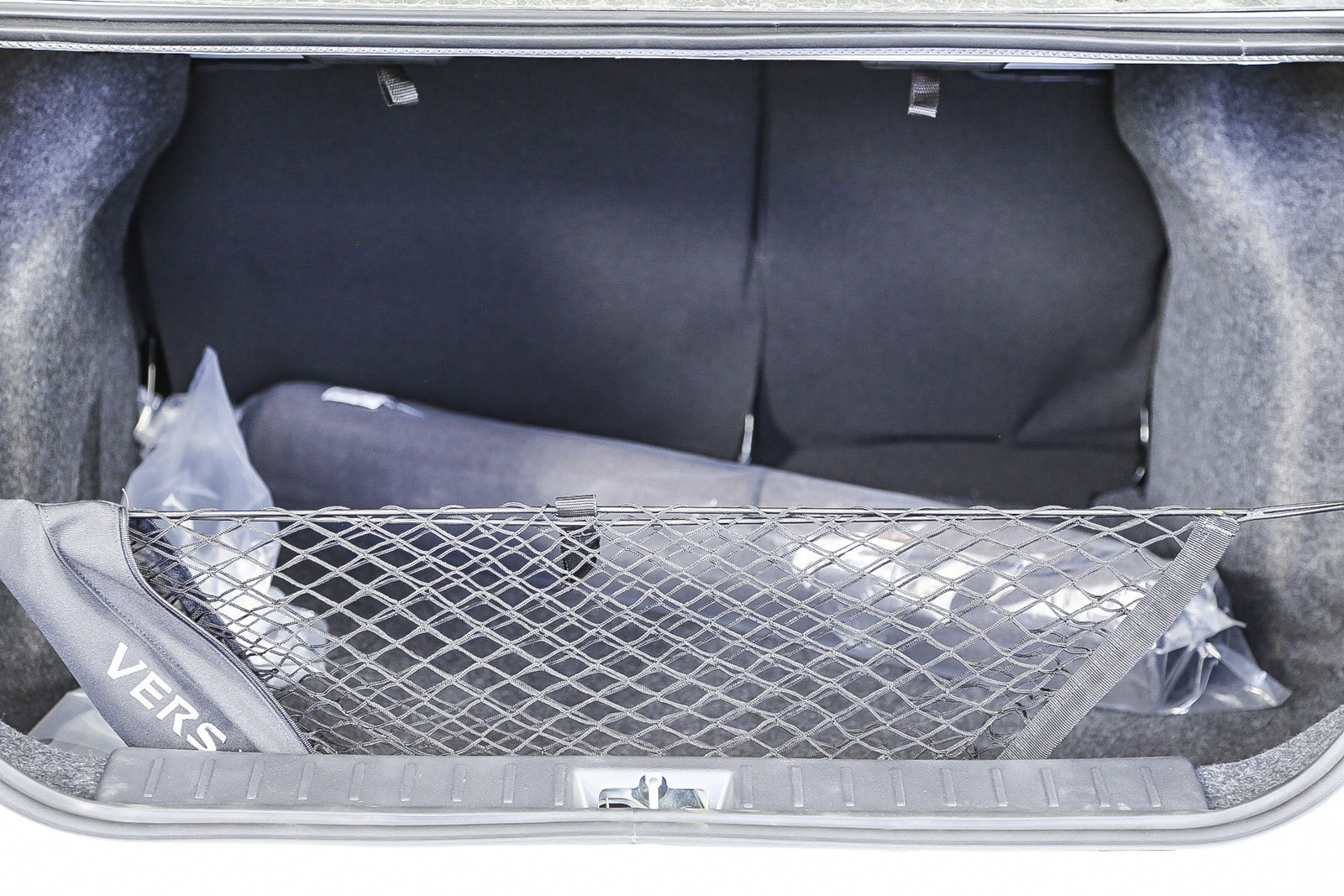 Used 2025 Nissan Versa SR w/ Trunk Package FWD image 12
