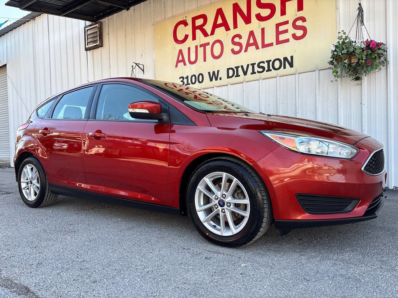 Used 2018 Ford Focus SE w/ Cold Weather Package image 7