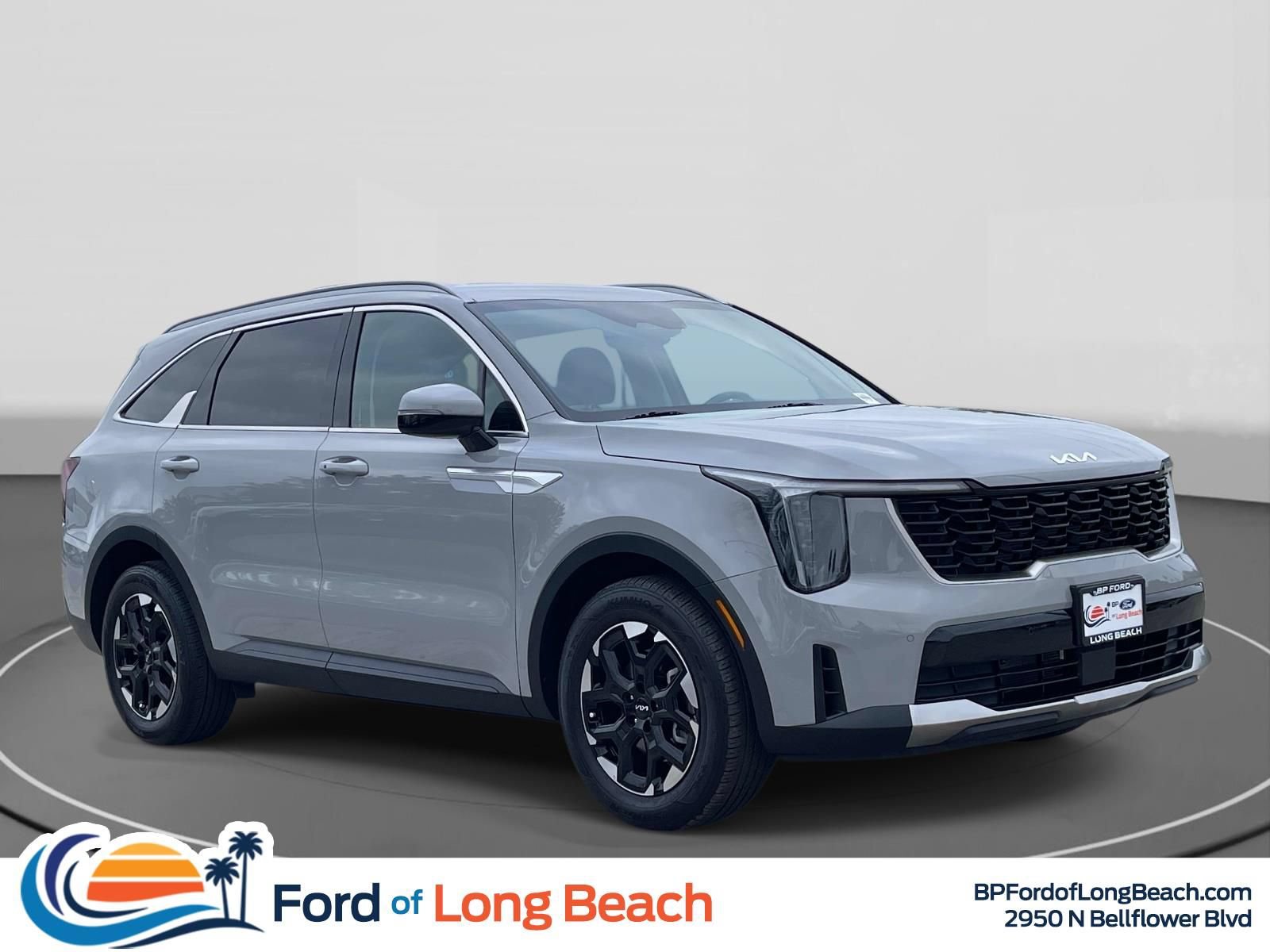 Used 2025 Kia Sorento S