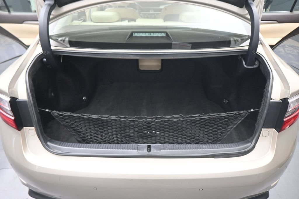 Used 2018 Lexus ES 350 w/ Luxury Package w/Wood Trim FWD image 19