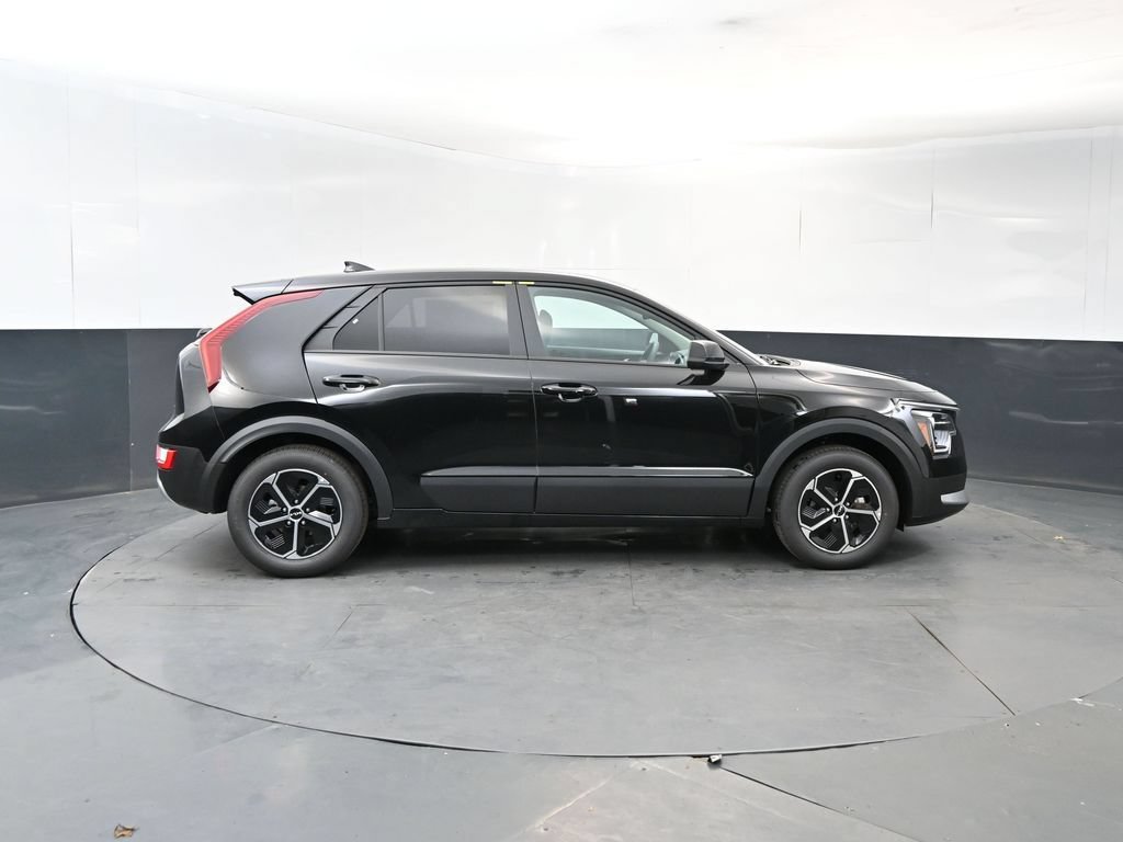 New 2026 Kia Niro LX FWD image 6