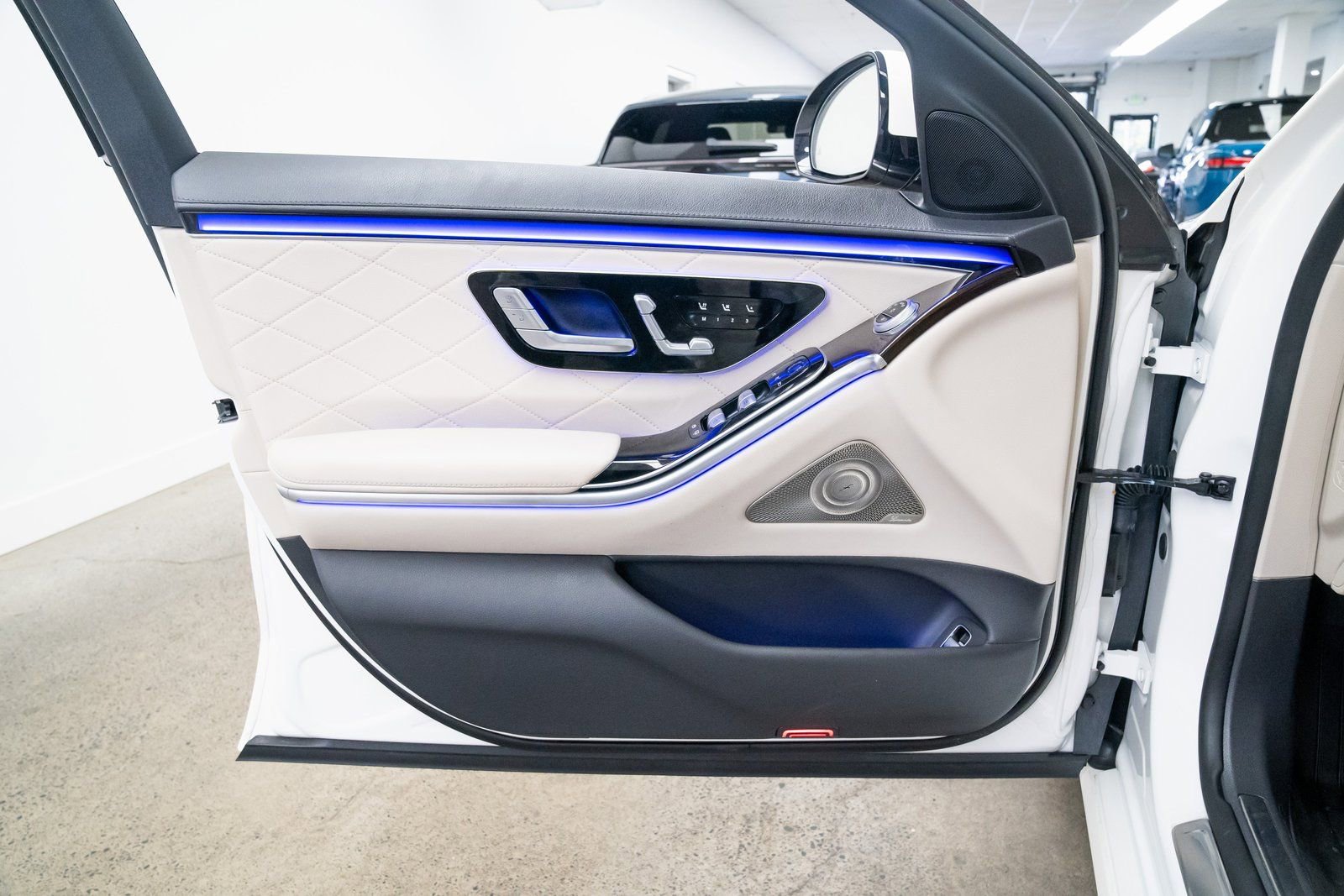Used 2023 Mercedes-Benz S 580 4MATIC Sedan image 17