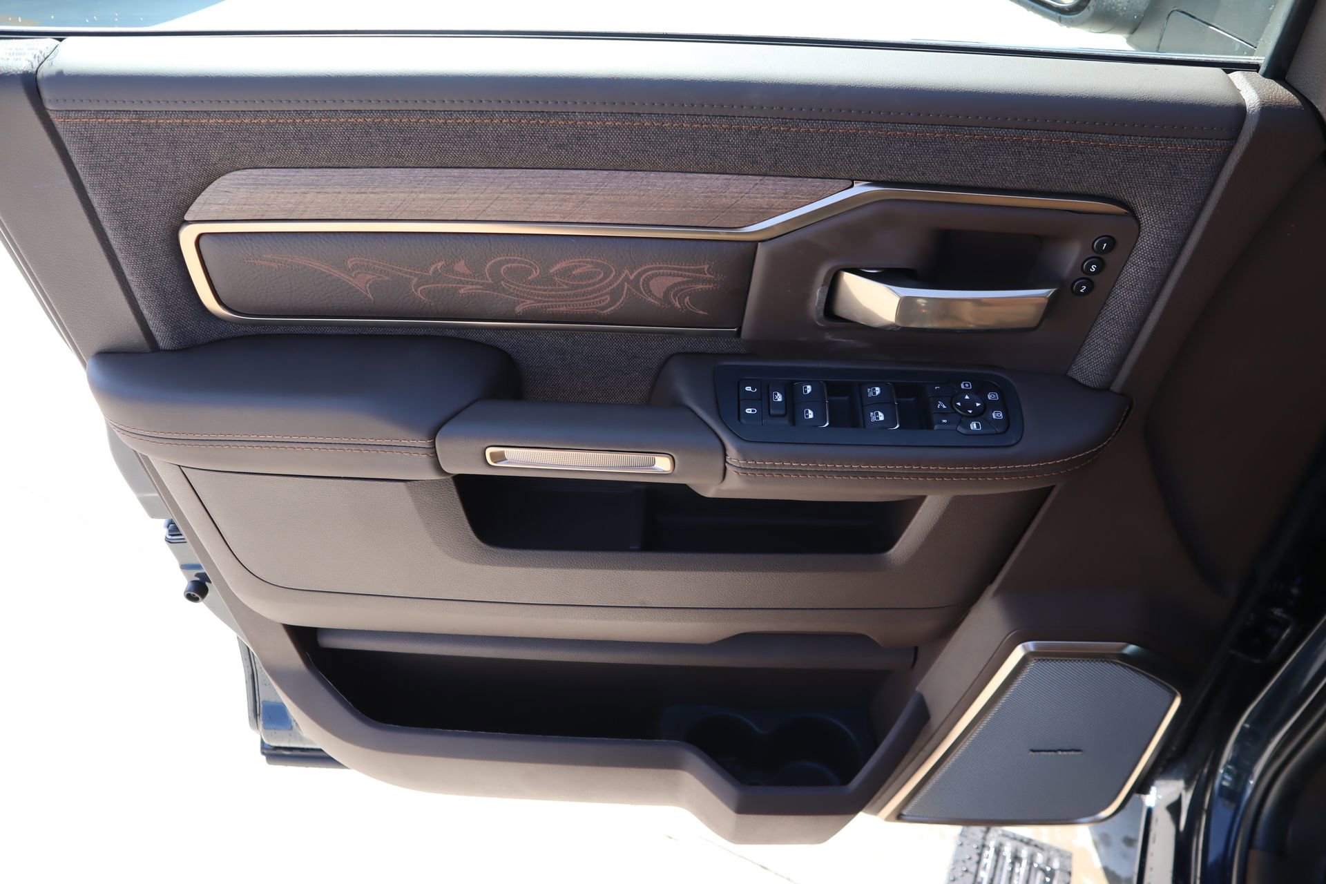 New 2026 RAM 2500 Limited image 18