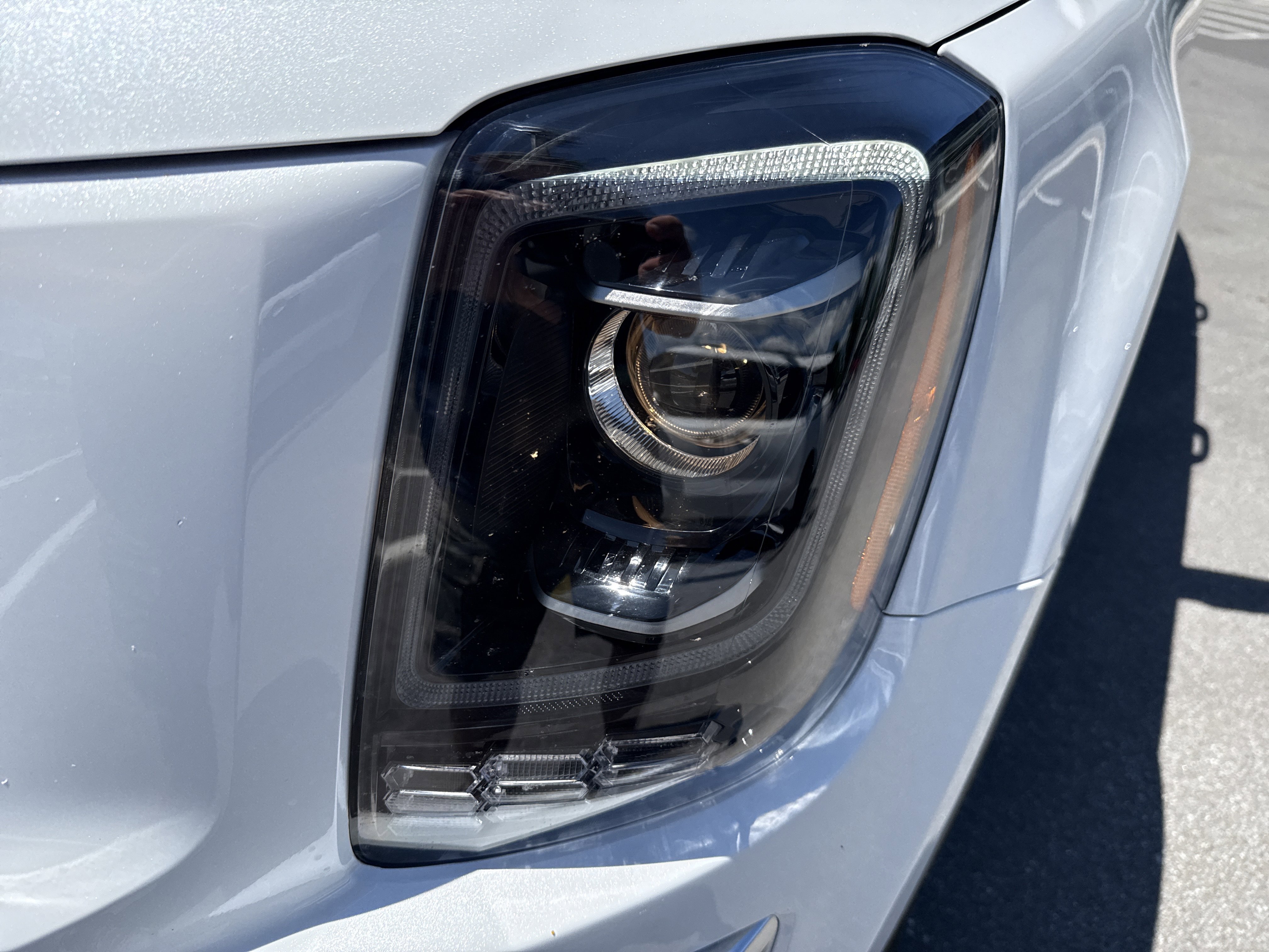 Used 2020 Kia Telluride S w/ S 8 Passenger Seating Package AWD/4WD image 10