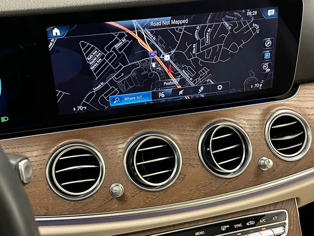 Used 2023 Mercedes-Benz E 350 4MATIC Sedan image 22