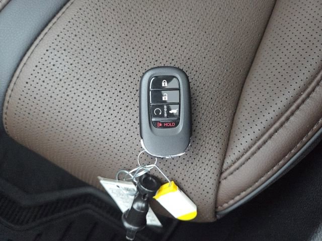 Used 2025 Honda Pilot Elite image 40