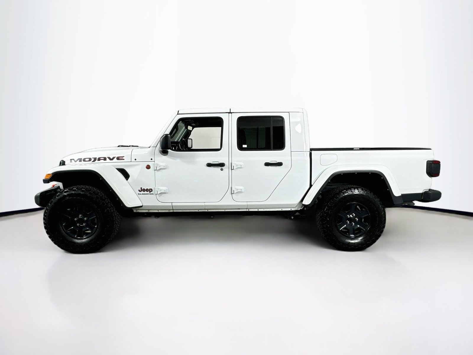 Used 2021 Jeep Gladiator Mojave AWD/4WD image 8