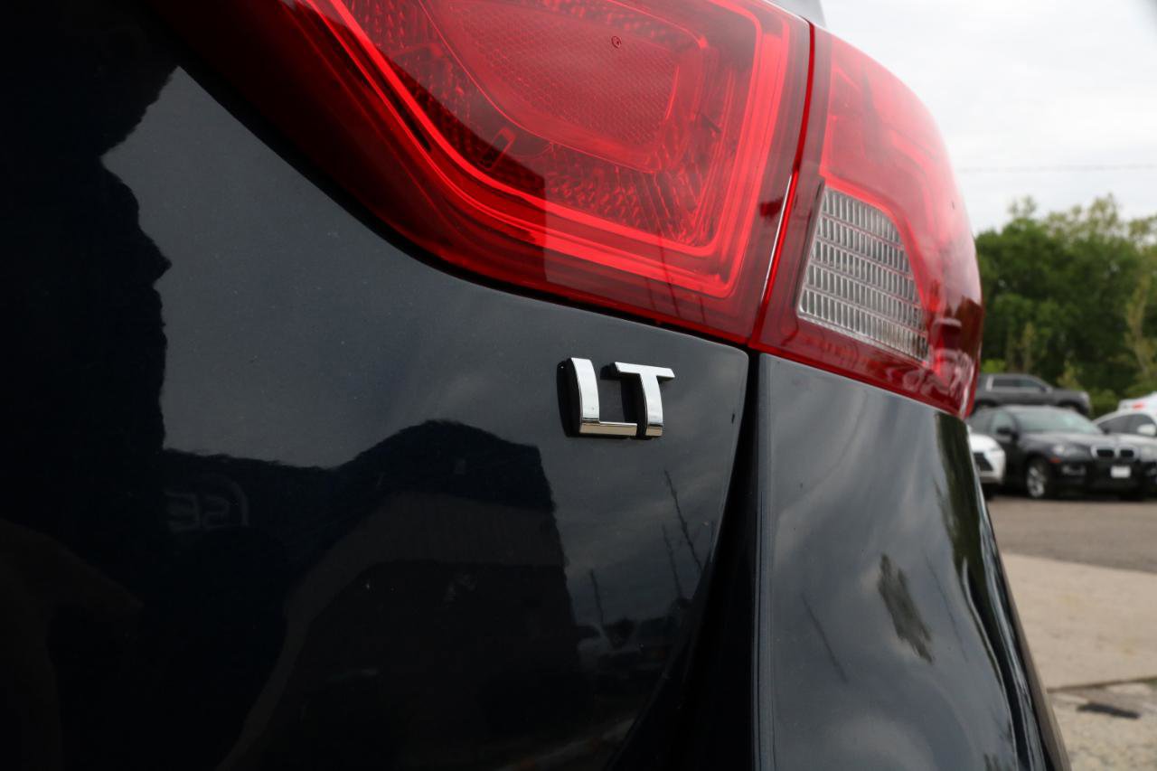 Used 2019 Chevrolet Impala LT w/ Sunroof and Spoiler Package FWD image 16