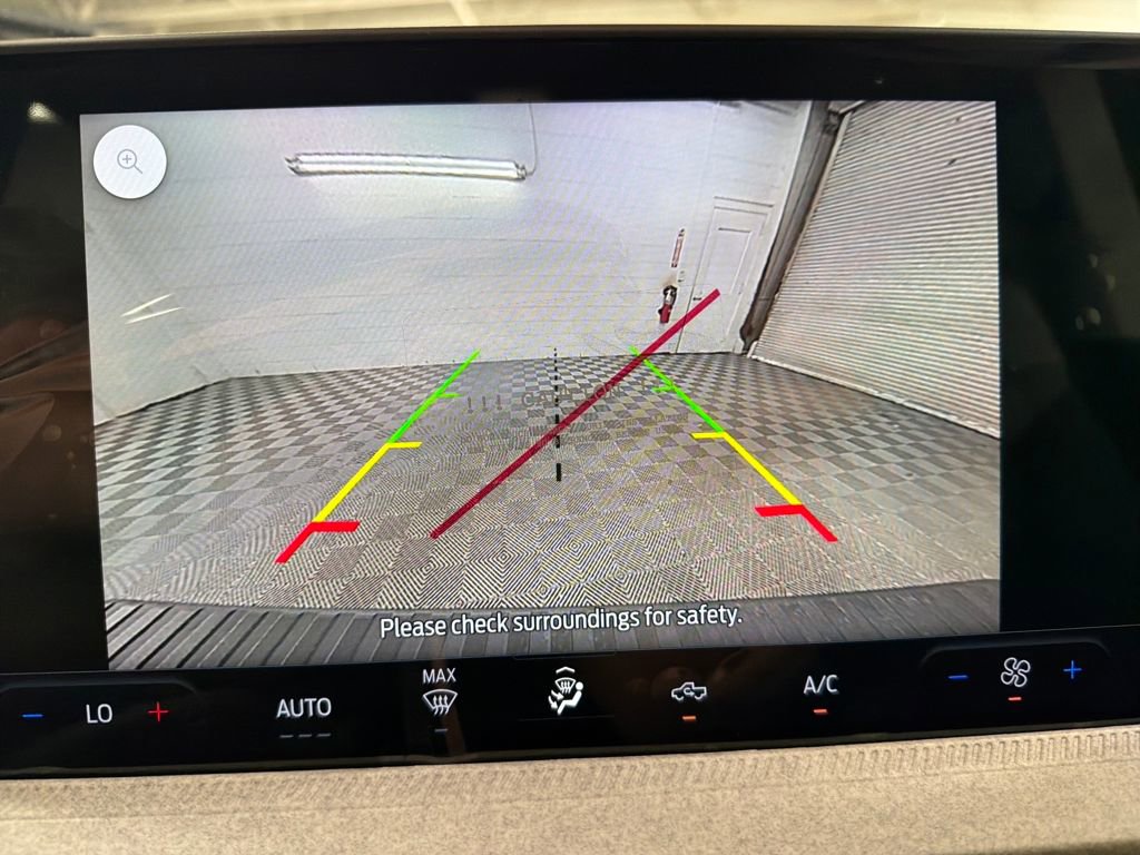 New 2026 Ford Maverick XLT FWD image 24