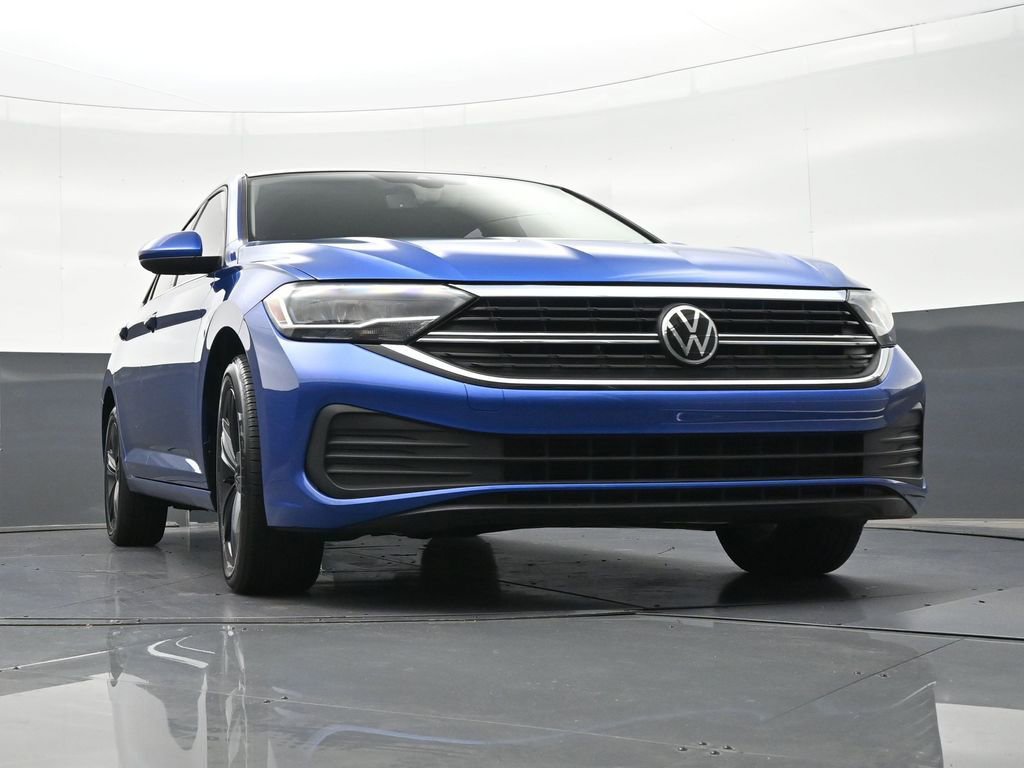 Used 2022 Volkswagen Jetta SE FWD image 30