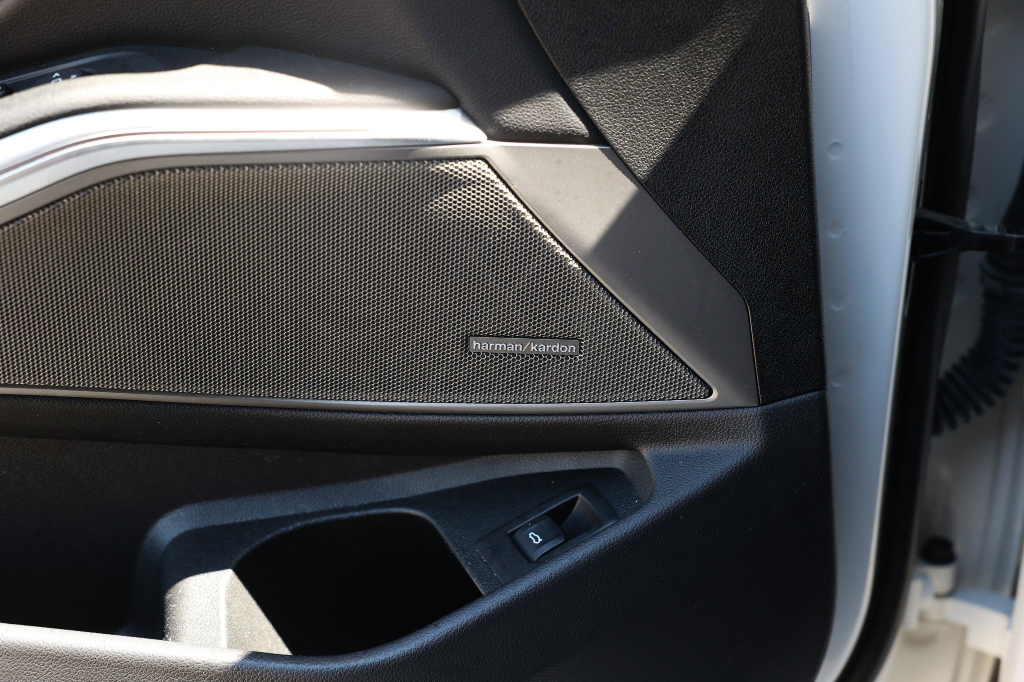 Used 2022 BMW M340i w/ Premium Package image 50