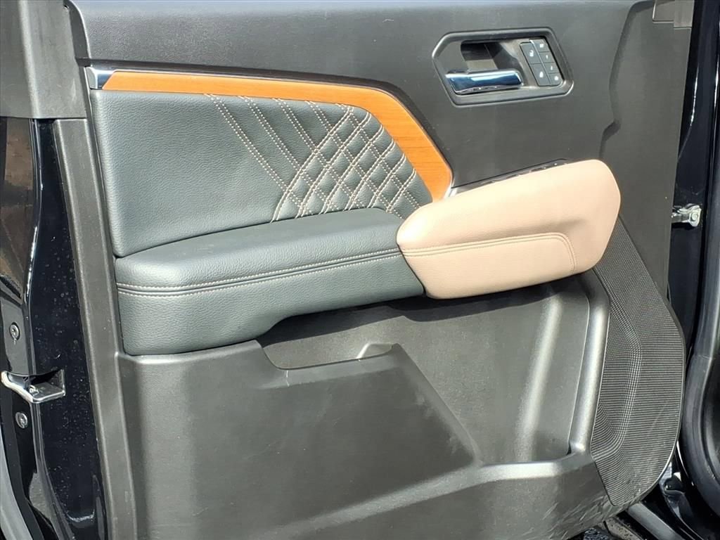 Certified 2024 GMC Canyon Denali image 14