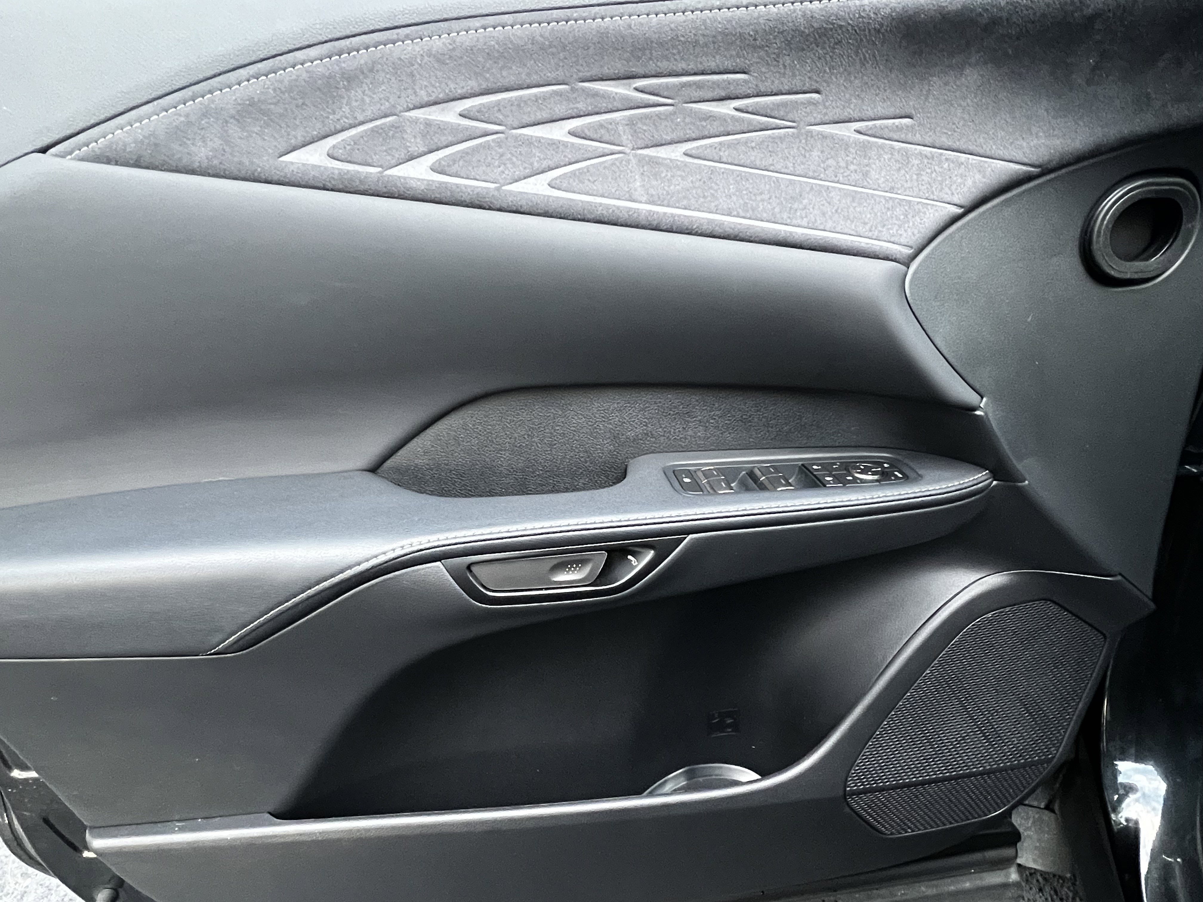 Used 2025 Lexus RX 350 F Sport image 13