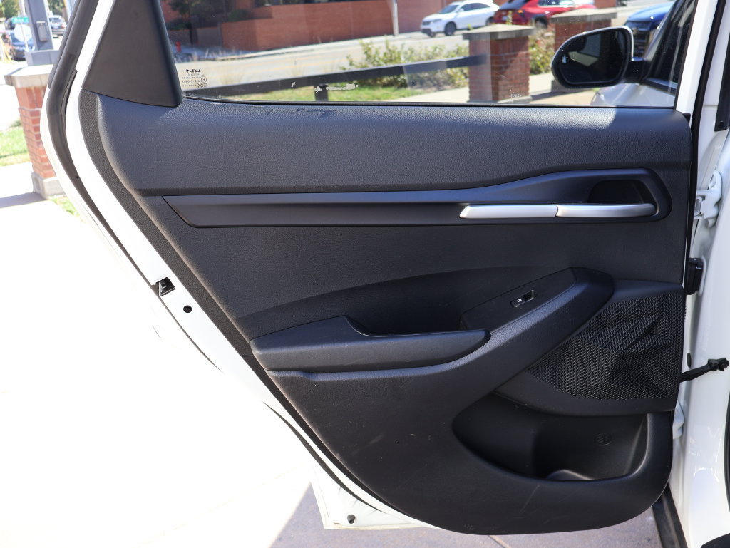 Used 2026 Kia Seltos LX AWD/4WD image 27