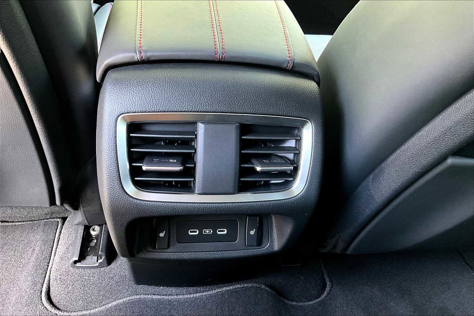 Used 2025 Acura RDX A-Spec image 19