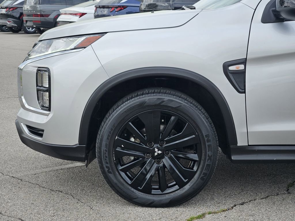 Used 2023 Mitsubishi Outlander Sport ES image 6