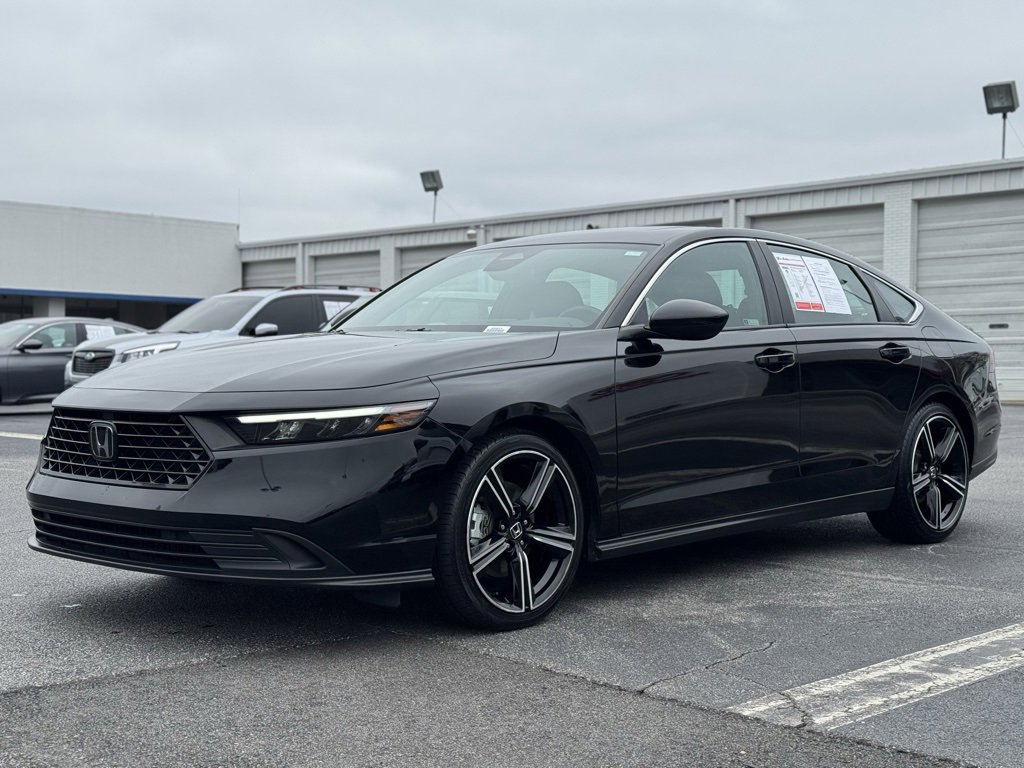 Used 2024 Honda Accord Sport image 6