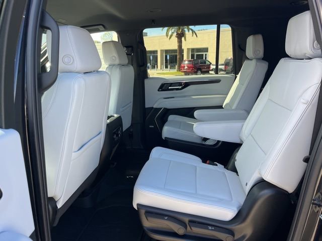 New 2025 Chevrolet Suburban Premier image 41