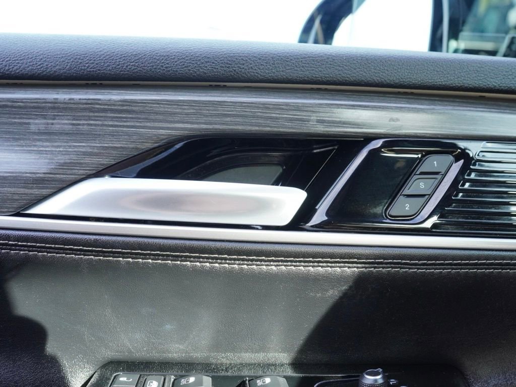 Certified 2024 Jeep Wagoneer Series II image 10