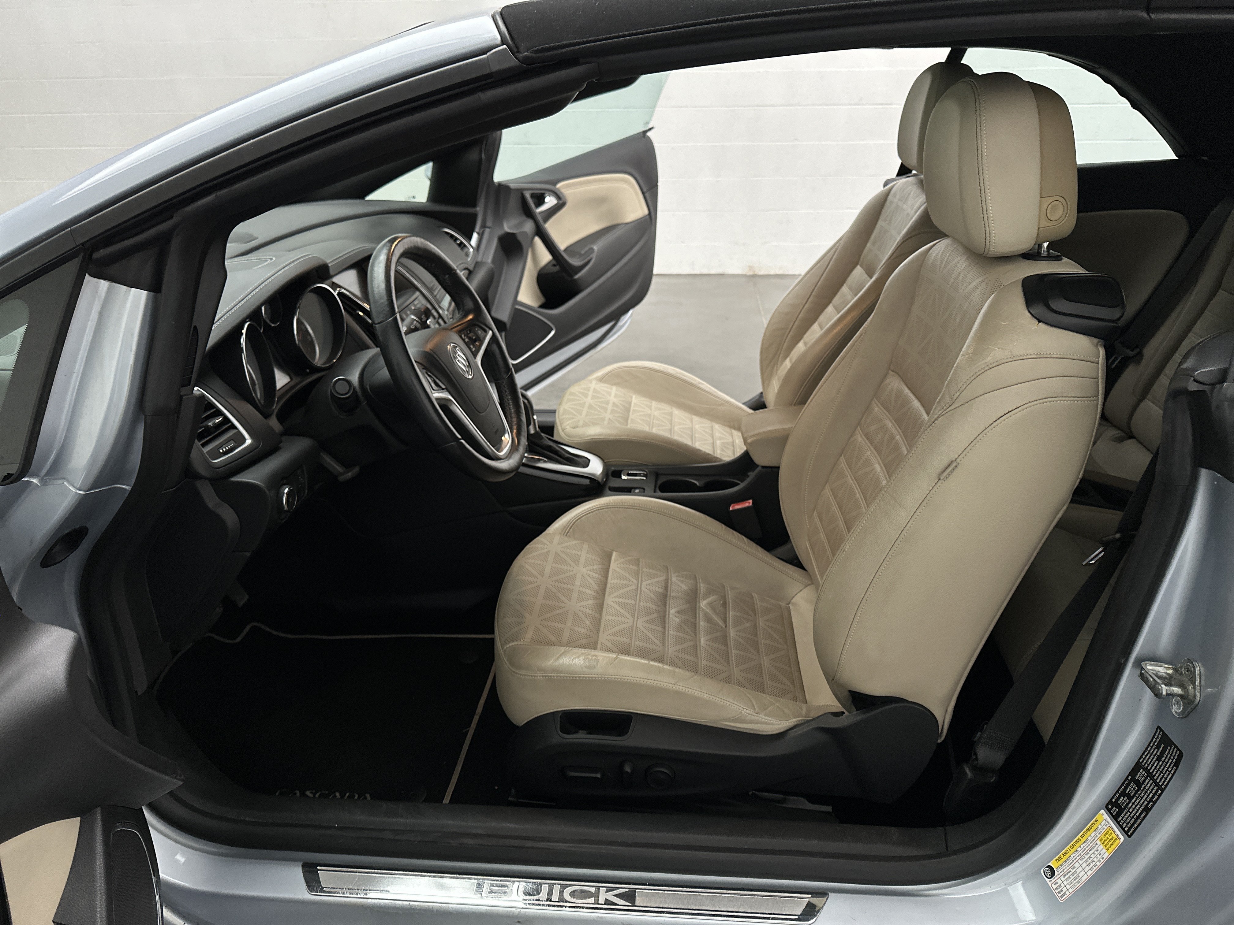 Used 2016 Buick Cascada Premium FWD image 17