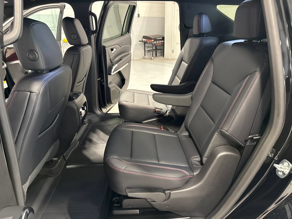New 2026 Chevrolet Traverse Z71 w/ Driver Confidence Package AWD/4WD image 41