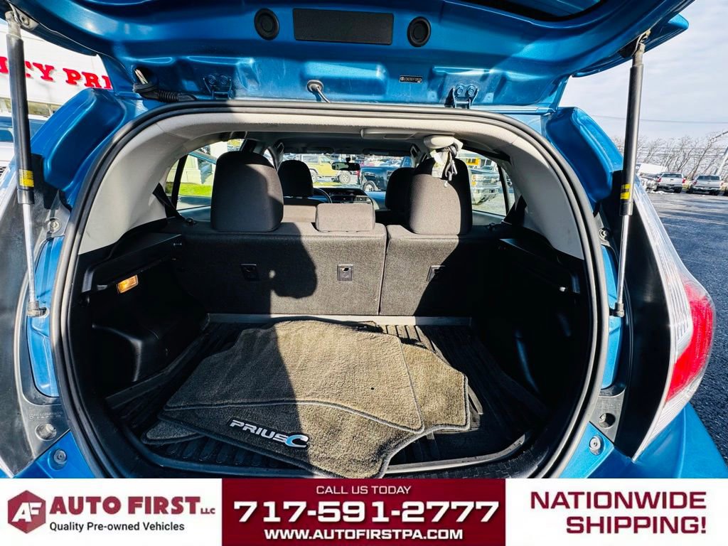 Used 2015 Toyota Prius C Four image 19