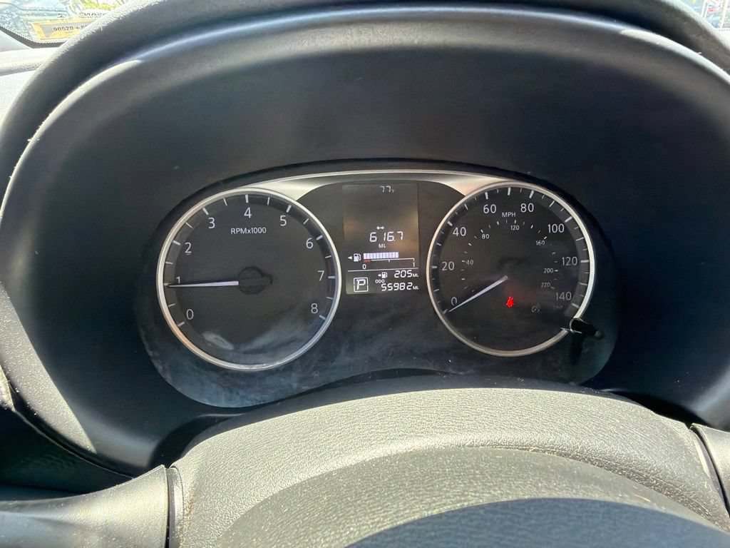 Used 2019 Nissan Kicks S FWD image 8