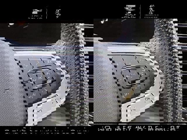 Used 2021 Volkswagen Atlas SEL R-Line image 13