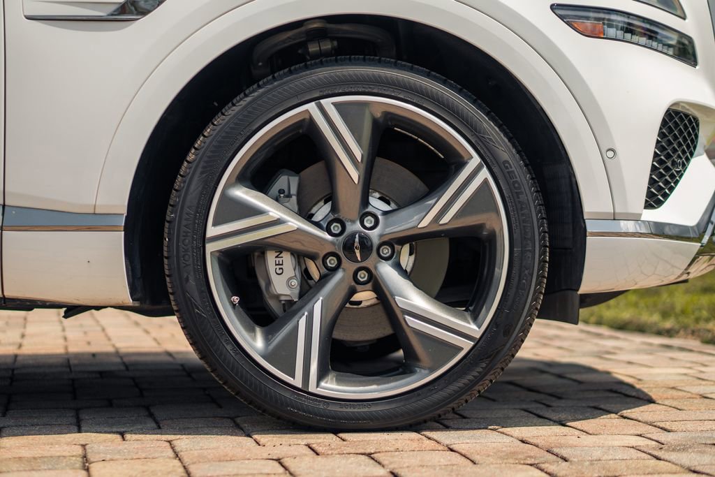 Used 2025 Genesis GV80 3.5T Prestige image 14