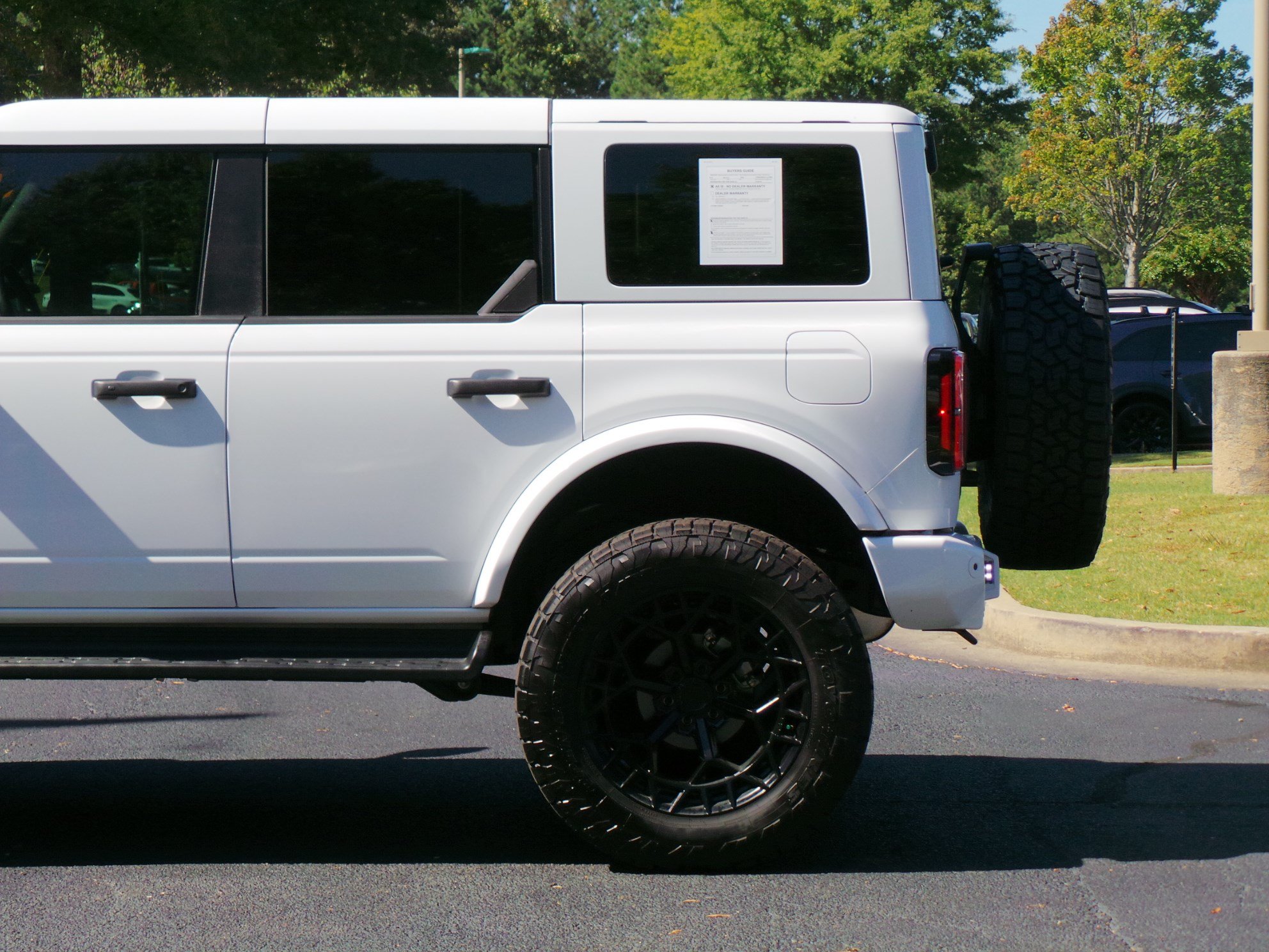 Used 2026 Ford Bronco Outer Banks AWD/4WD image 28