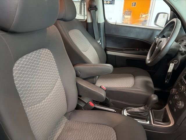 Used 2011 Chevrolet HHR LT image 26