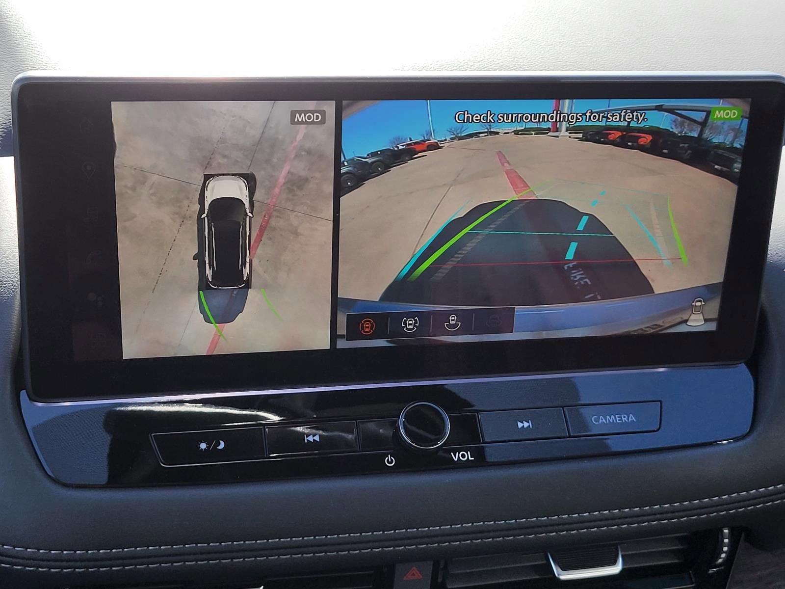 New 2026 Nissan Rogue Platinum image 23