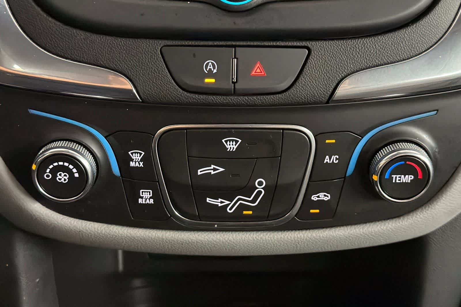 Used 2023 Chevrolet Equinox LS FWD image 20