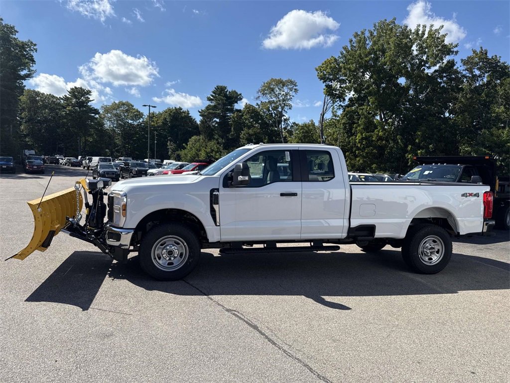 New 2025 Ford F350 XL w/ XL Chrome Package image 2