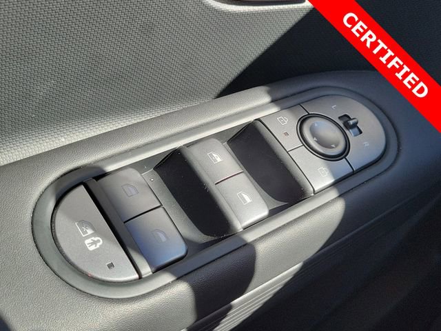 Used 2025 Hyundai Ioniq 5 SE image 16