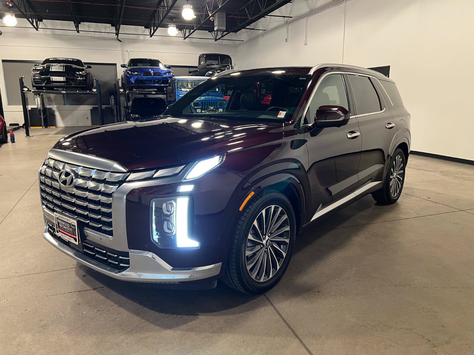 Used 2023 Hyundai Palisade Calligraphy AWD/4WD image 6