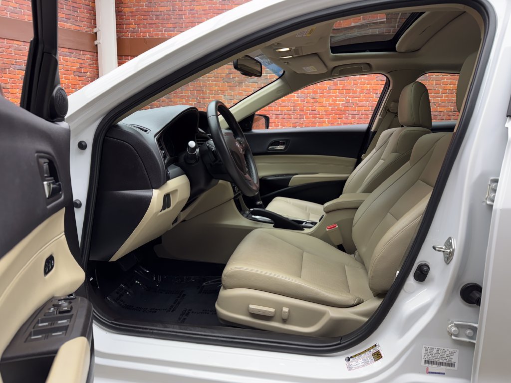 Used 2016 Acura ILX FWD image 24