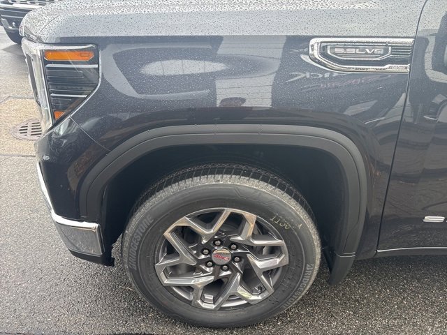New 2026 GMC Sierra 1500 SLE w/ Preferred Package image 4