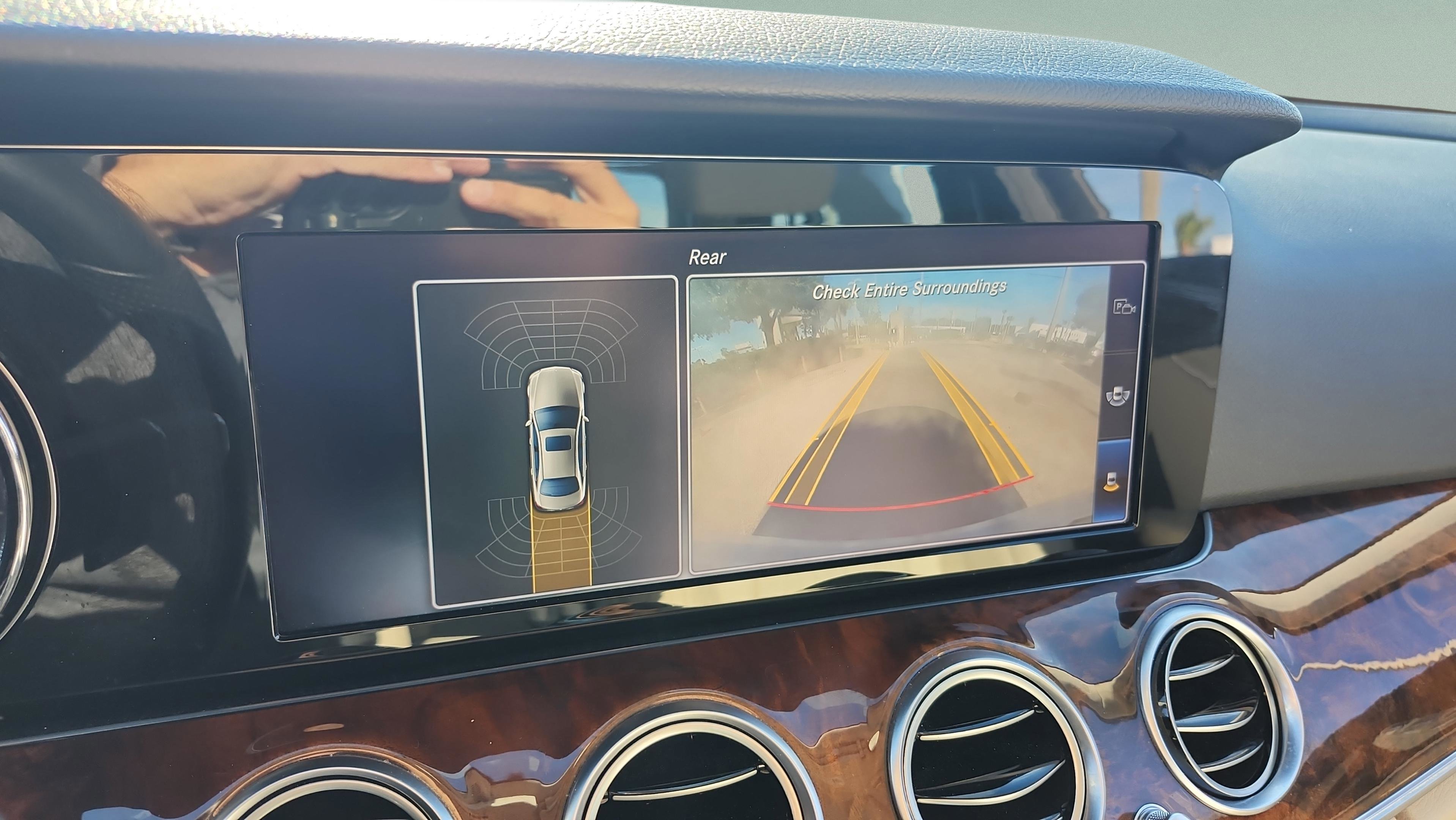Used 2018 Mercedes-Benz E 300 image 26