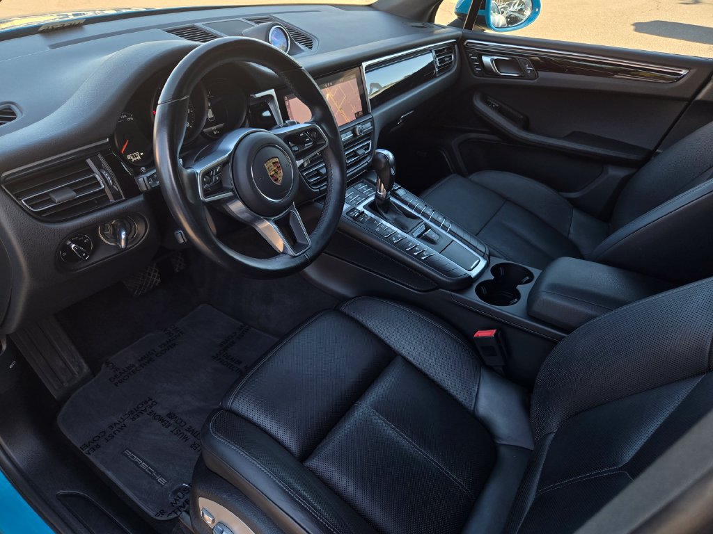 Used 2020 Porsche Macan AWD/4WD image 10