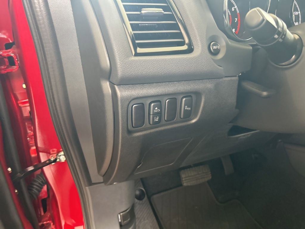 New 2025 Mitsubishi Outlander Sport SE image 33